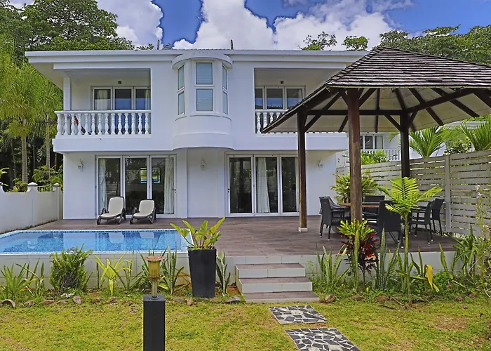 Chateau Elysium - Two Bedroom 2 * Beau Vallon (Mahe)